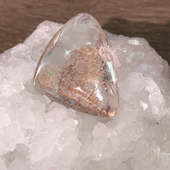 Garden Quartz Crystal Tumbles set of 2 - Picture 2 of 7